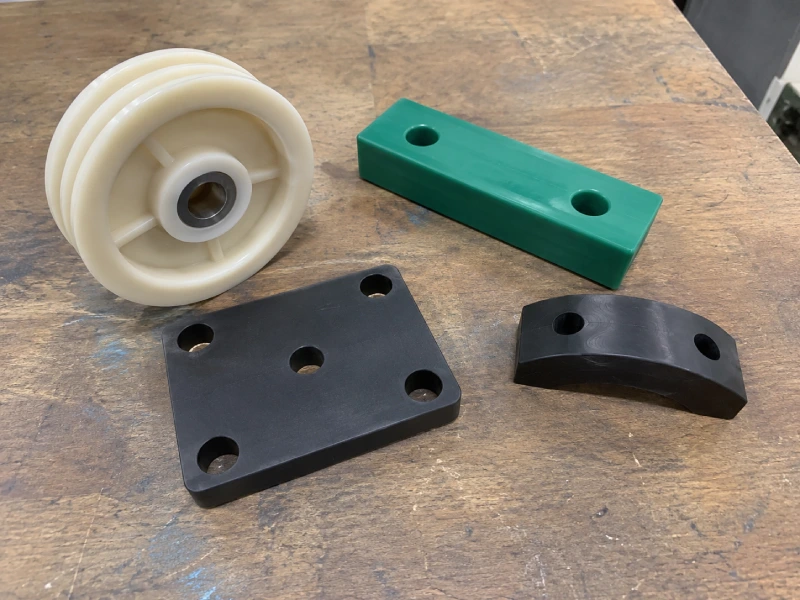 Pièce plastique équipement de levage